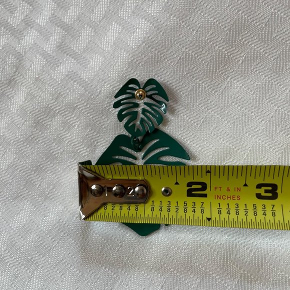 Boho Philodendron Leaf Plant Dangle Statement Earrings Green - Picture 6 of 10